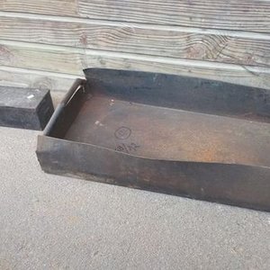 Bandeja de Chapa para Mecánico con Cajoncito Negro - imagen 1