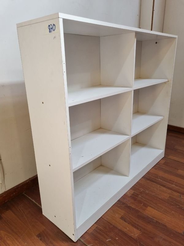 Estanteria Baja Multiuso en Madera - imagen 3