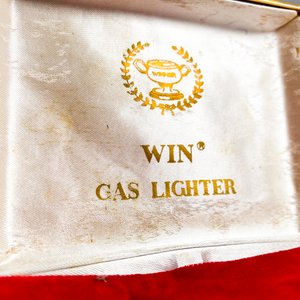 Encendedor "Win" Gas Lighter Flamina S.A. Barcelona Plateado - imagen 2