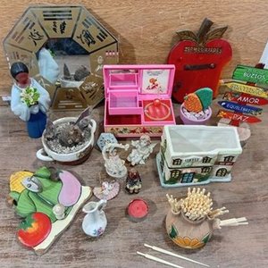 Lote Variado de Adornos y Objetos Decorativos - imagen 7