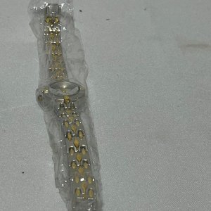 Par de Relojes de Pulsera: Dama y Caballero, Nuevos - imagen 6