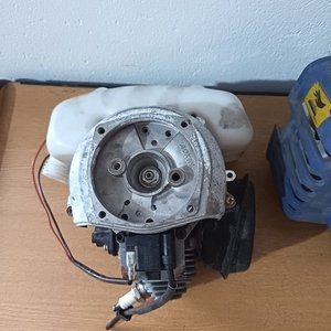 10264 c21 par de motores de bordeadora a la vista - imagen 5