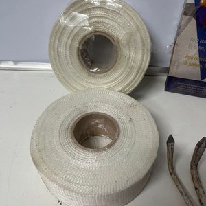 Lote de Herramientas de Jardín, Lijas y Pinzas Plásticas - imagen 4
