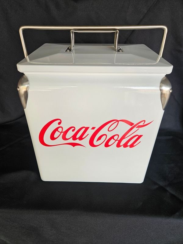 Conservadora Coca-Cola Metálica Blanca con Abrebotellas - imagen 1