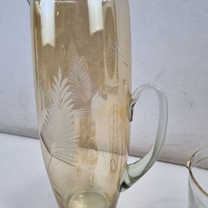 L 140 - Set De 9 Piezas - Atractivo set de bar en vidrio tallado con jarra, 6 copas para licor, balde hielera y pinza de hielo con diseño estilo garra (Balde con rajadura / Pinza con detalles de uso) - imagen 9