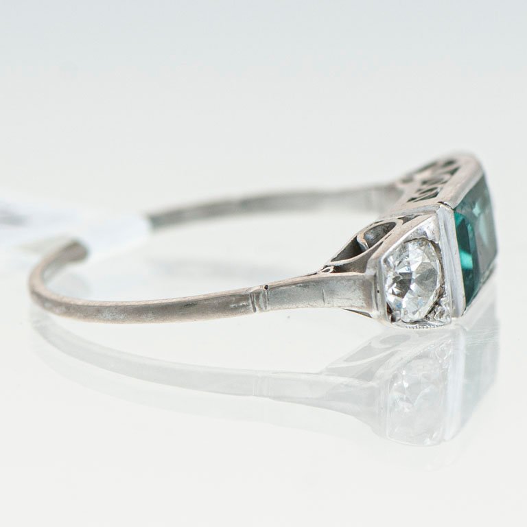 Item 2105180 - Image 1