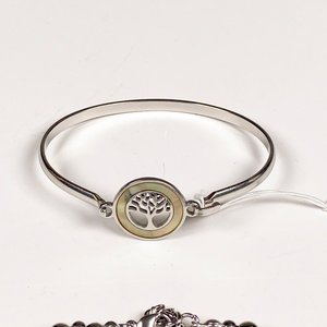 Conjunto de Tres Piezas: Pulsera Árbol de la Vida, Pulsera de Cuentas y Anillo - imagen 3