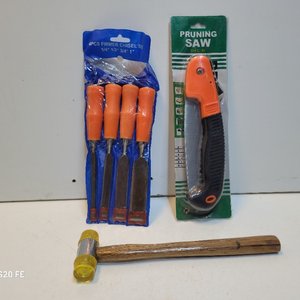 Set de 4 formones, serrucho de podar y martillo de goma - imagen 1