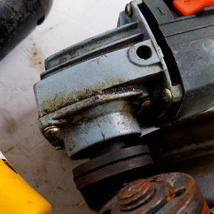 Lote de 2 Amoladoras y 2 Taladros Eléctricos - imagen 4