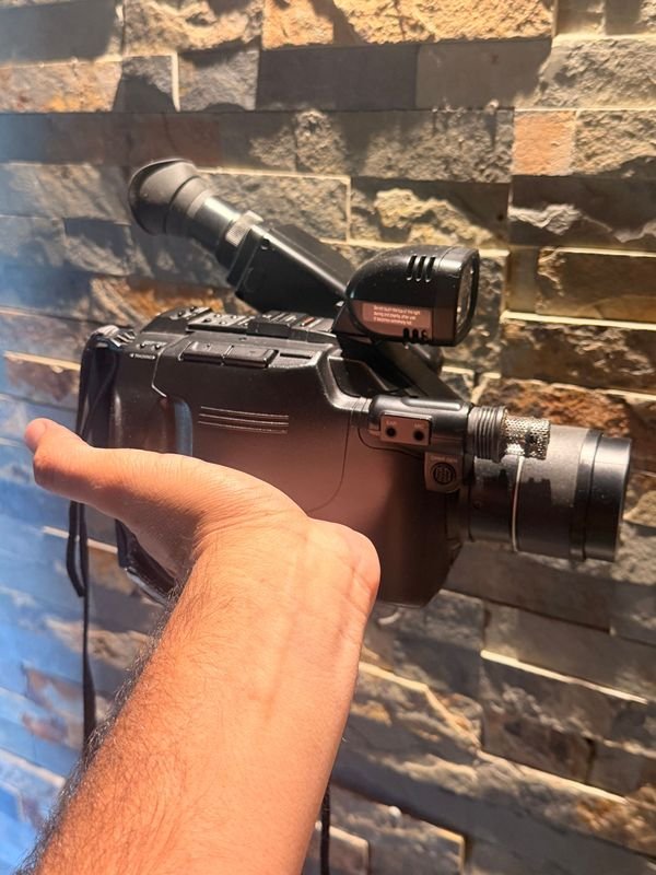 Item 900396 - Image 1