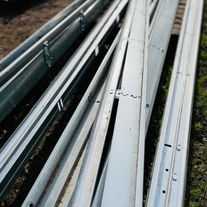 Lote de 8 Perfiles Galvanizados para Construcción - imagen 3