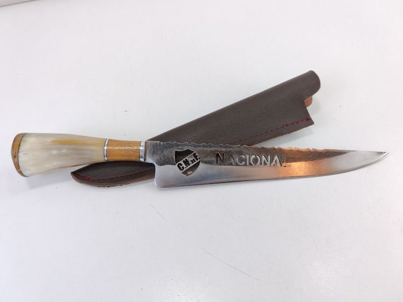 Cuchillo Criollo de Acero con Manija de Cuero - imagen 2