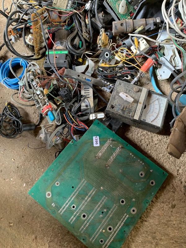 Lotes de cables y componentes electrónicos para repuestos - imagen 5