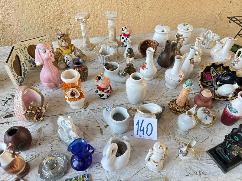 Adornos de Porcelana y Cerámica Variados