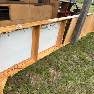 Gran Cartel Luminoso de Madera y Vidrio con Instalación Eléctrica - imagen 4