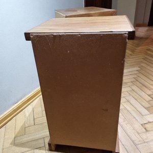 Par de Mesas de Luz Rústicas de Madera con Cajón y Estantes - imagen 5