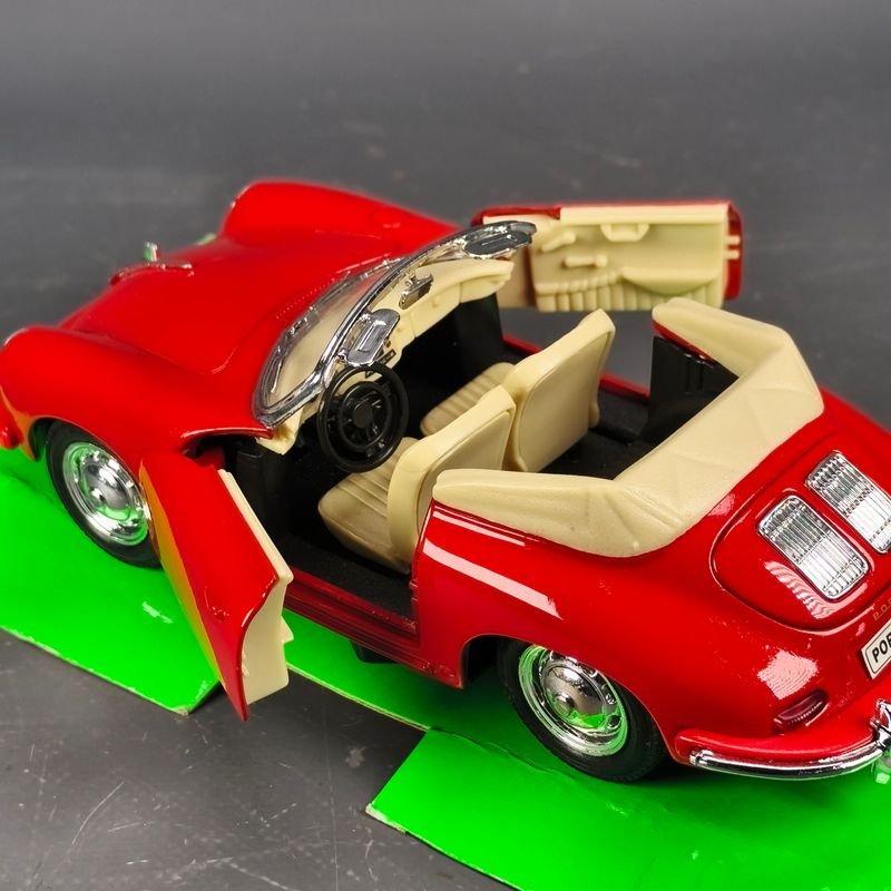 Modelo en escala 1/24 de un Porsche 356 rojo - imagen 5
