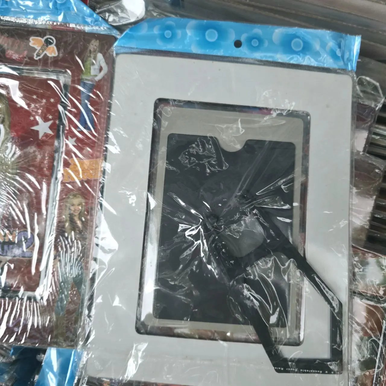 Lotes de Portraits y Accesorios de Hannah Montana - imagen 4