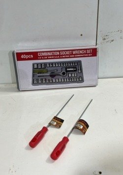Juego de herramientas y dados - imagen 3