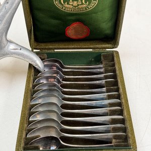 Juego de 12 Cucharas Christofle Alpaca en Estuche Original - imagen 2