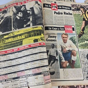 Selección de Diarios y Suplementos Deportivos Uruguayos: Mundial 1966 y Club A. Peñarol - imagen 4