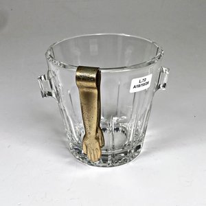 Lote siguiente: Hielera de Cristal Tallado Vals Lambert Hialina con Pinza