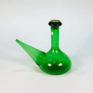 Lote siguiente: Decantador de Vidrio Verde para Vino con Tapón de Corcho