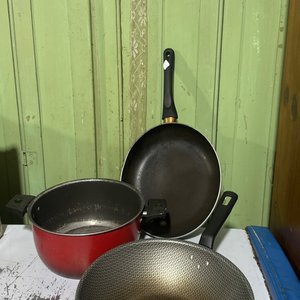 Lote anterior: Set de Ollas y Sartén Wok