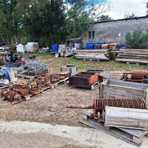 Lote anterior: Lote de Maquinaria y Materiales Varios