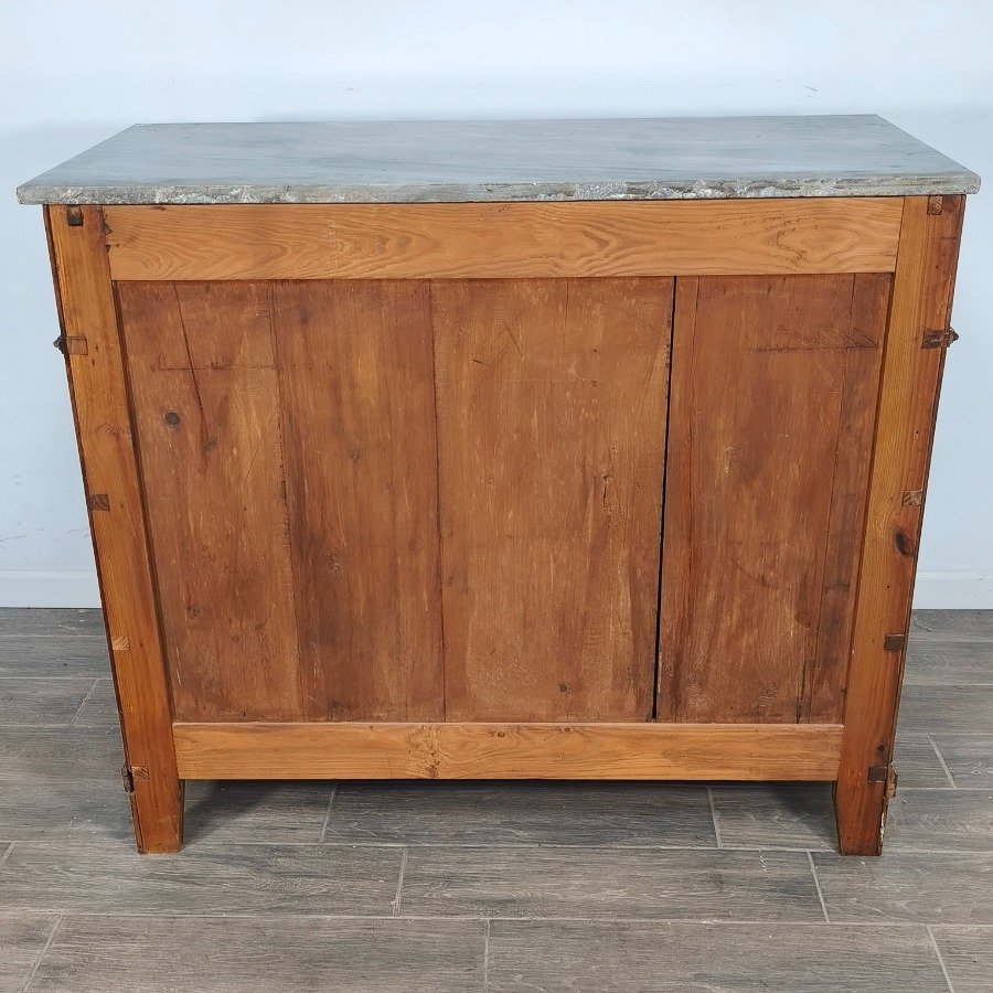 Muebles de Madera con Tapas de Mármol y Decoración Orfebre - imagen 15