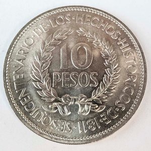 Moneda de Plata Uruguaya 10 Pesos 1961 "El Gaucho Héroe Nacional" - imagen 2