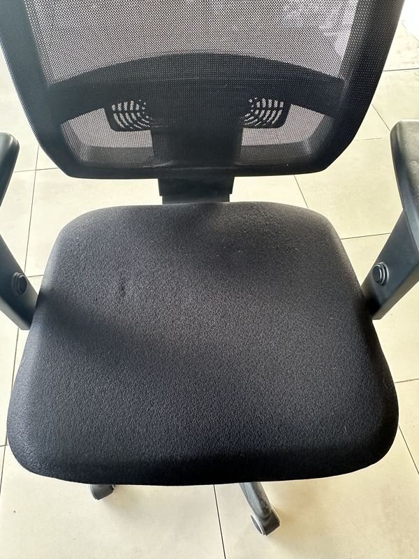 Silla Ergonómica de Red para Oficina - imagen 5