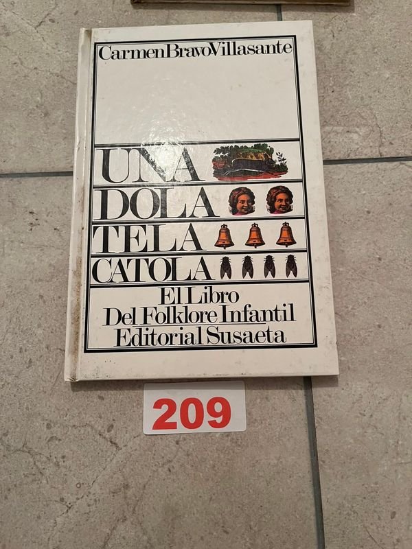 El Libro del Folklore Infantil: Una Dola Tela Catola por Carmen Bravo-Villasante
