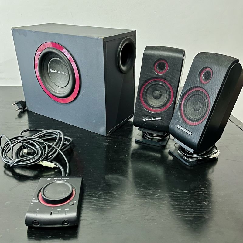 Lote siguiente: Altec Lansing Homme theare para computadora