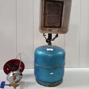 Lote siguiente: Garrafa de Gas de 3 kg con Panel Calefactor y Cabezal de Farol