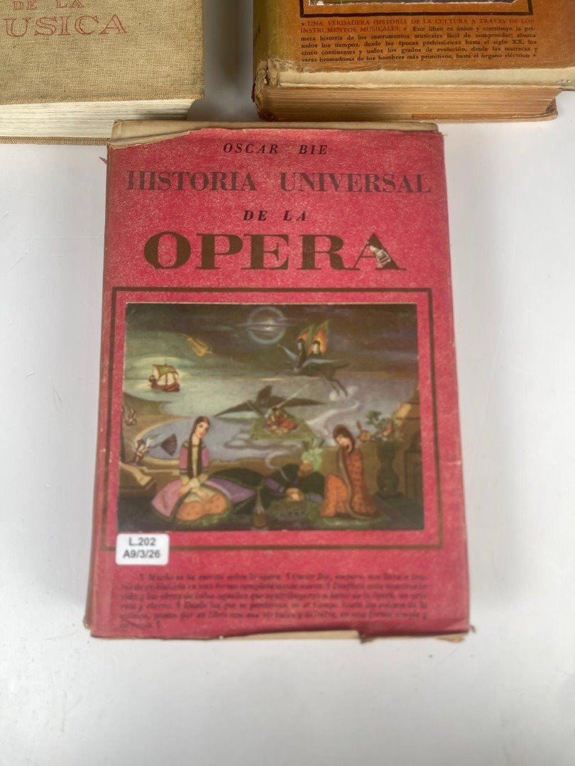 Tres libros de música y ópera - imagen 3