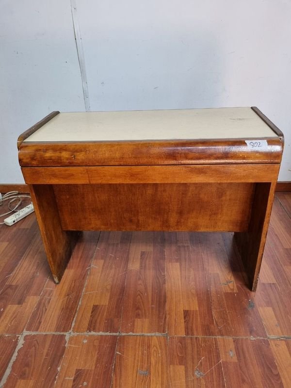 Item 852037 - Image 0