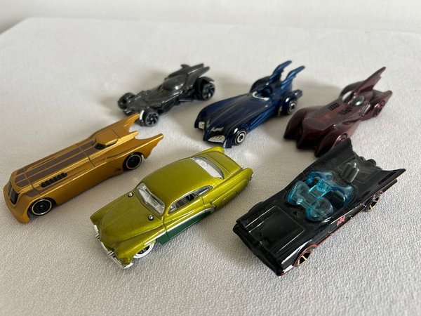 Colección de 6 Batimóviles a Escala - imagen 1
