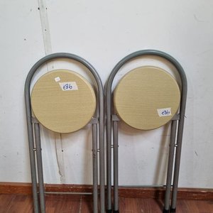 Banquetas Plegables Redondas Estructura Gris (2 Unidades) - imagen 4