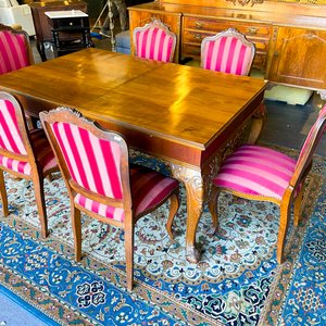 Mesa de Comedor Estilo Luis XV con 6 Sillas Tapizadas - imagen 1