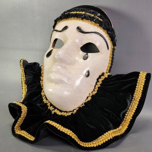 Máscara Pierrot Veneciana Decorativa con Inscripción Interior - 30cm - imagen 3
