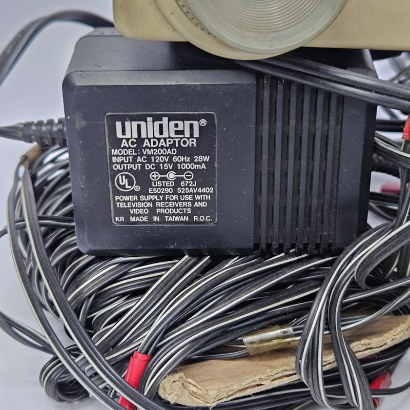 Dispositivos de Audio y Video Uniden - imagen 4