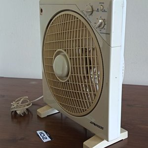 Ventilador James Auto Breeze de Mesa o Piso - imagen 3