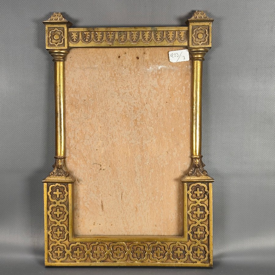 Portarretratos de Bronce Macizo con Diseño Arquitectónico