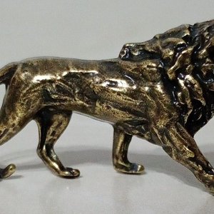 Figura Miniatura León de Bronce - imagen 2