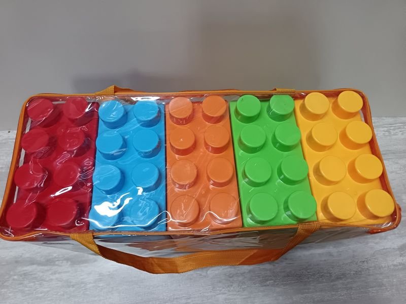 Valija con bloques gigantes para niños - imagen 2