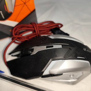 Mouse Gamer Jertech XP11 Sword Óptico USB con Luces LED, Nuevo en Caja - imagen 3