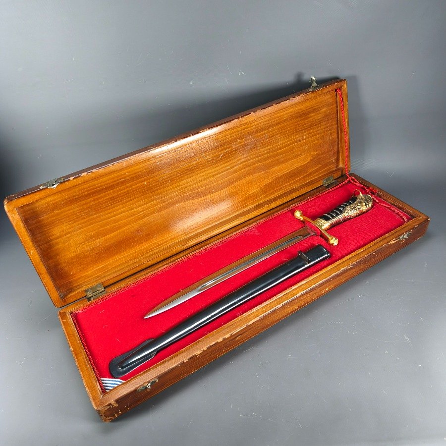 Item 15209 - Image 0