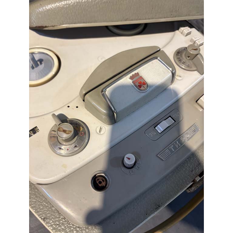 Item 2102539 - Image 1