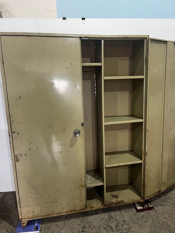 Item 900264 - Image 1